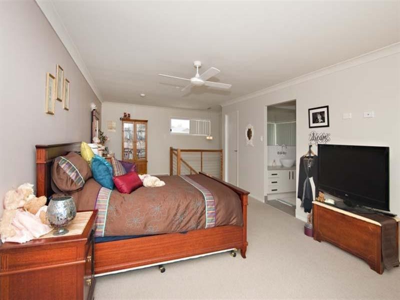 16 Brownell Street, Warner QLD 4500