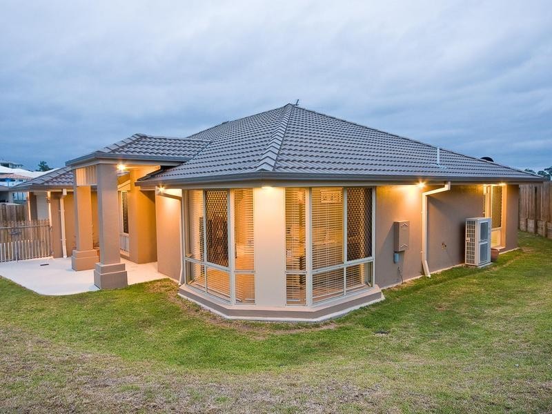 113 Kurrajong Drive, Warner QLD 4500