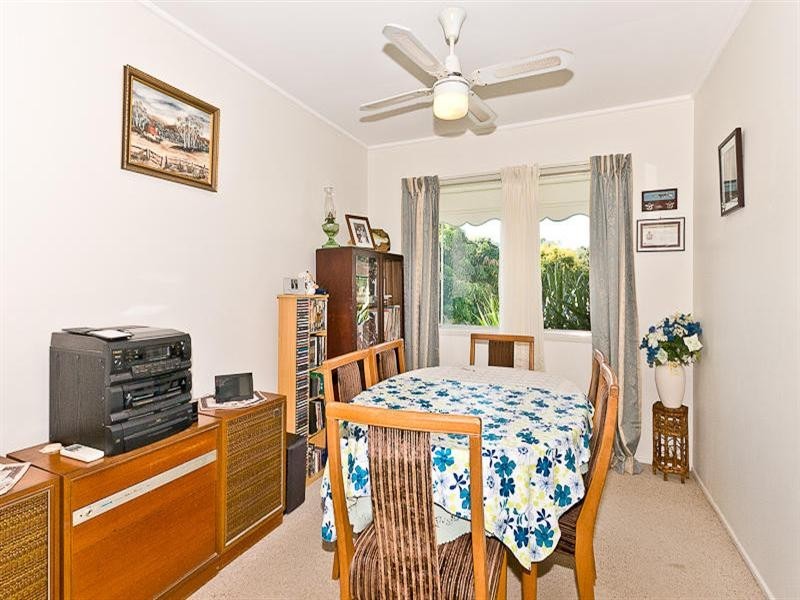 2 Greenaway Street, Lawnton QLD 4501