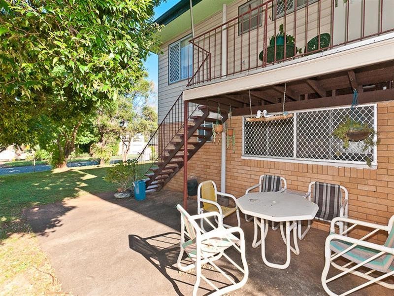 2 Greenaway Street, Lawnton QLD 4501
