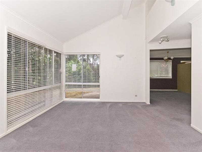 12 Kestrel Court, Warner QLD 4500