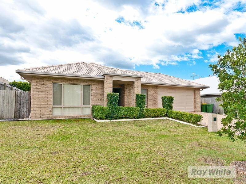 19 Whitecedar Circuit, North Lakes QLD 4509