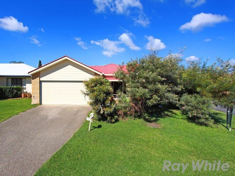 8 Brace Close, Bray Park QLD 4500