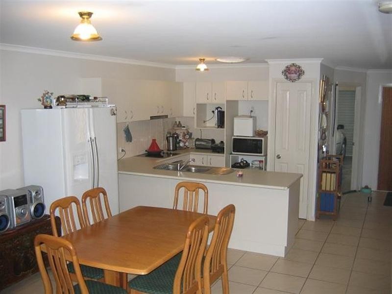 5 24 Lipscombe Road, Deception Bay QLD 4508