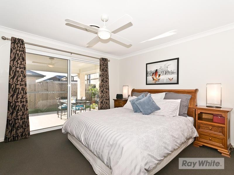 6 Castlewellan Circuit, Warner QLD 4500