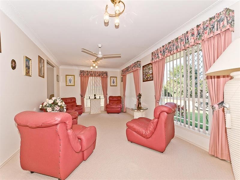 24 Brigalow Court, Murrumba Downs QLD 4503