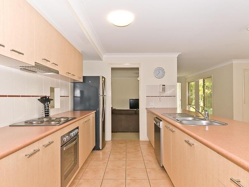 33 Oakwood Road, Warner QLD 4500