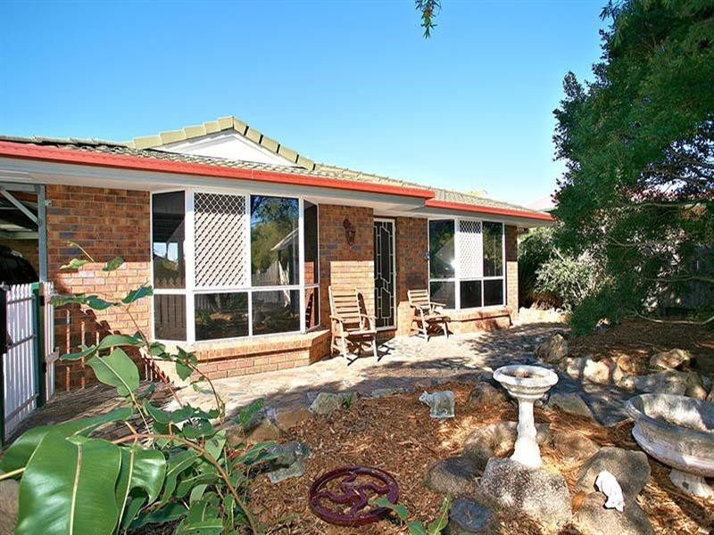 4 Papaya Court, Kallangur QLD 4503