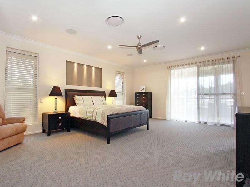 8 Harrison Street, Cashmere QLD 4500