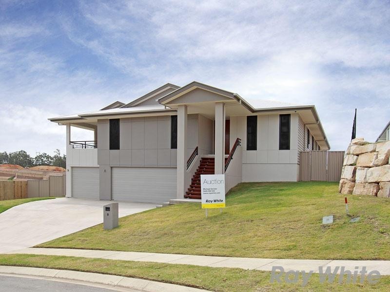8 Harrison Street, Cashmere QLD 4500