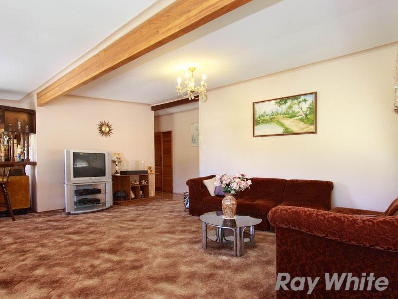 11 Walsham Street, Bray Park QLD 4500