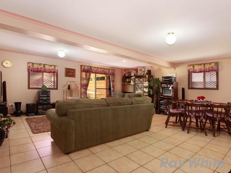 11 Walsham Street, Bray Park QLD 4500