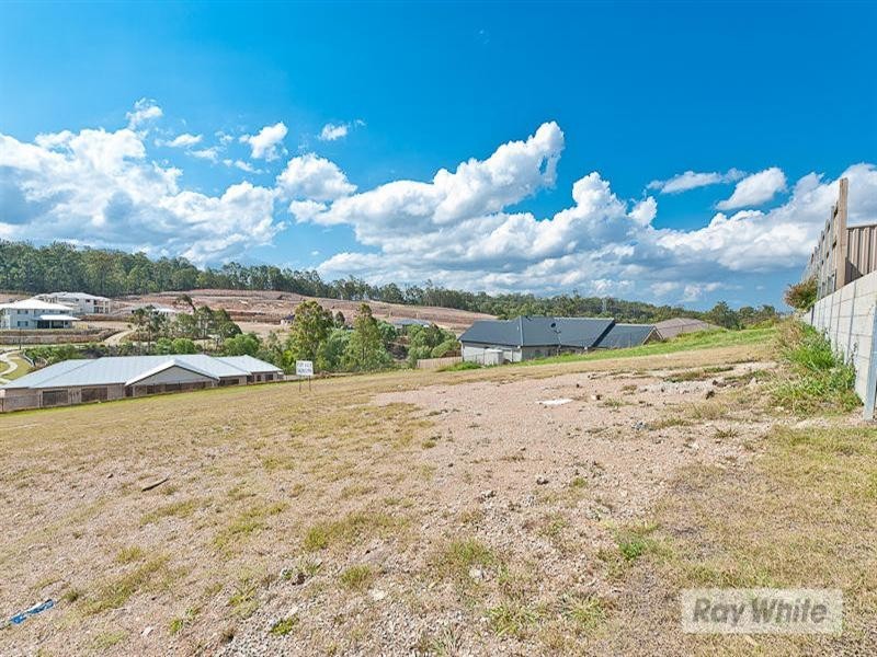 10 Harrison Street, Cashmere QLD 4500