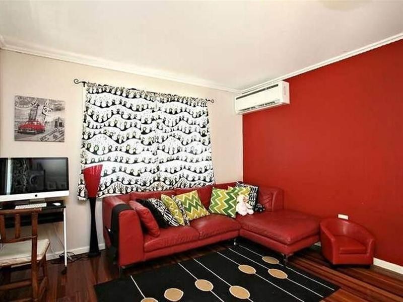 6 Deborah Street, Clontarf QLD 4019
