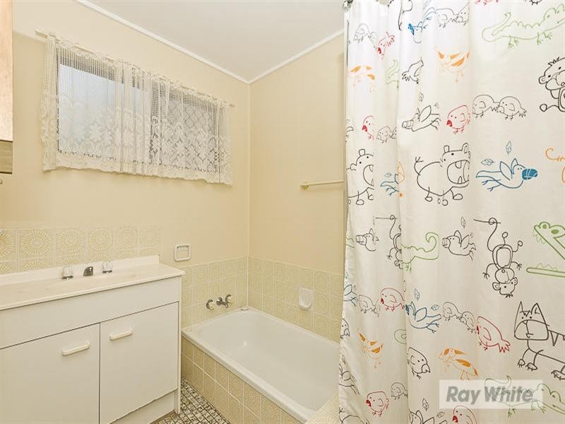 1 Beethoven Street, Strathpine QLD 4500