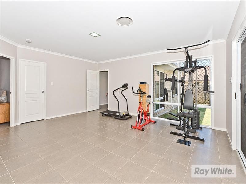 10 Hellcat Circuit, Bray Park QLD 4500
