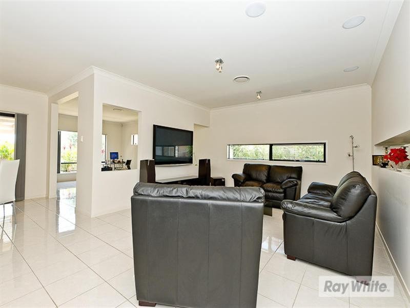 70 Possum Parade, North Lakes QLD 4509