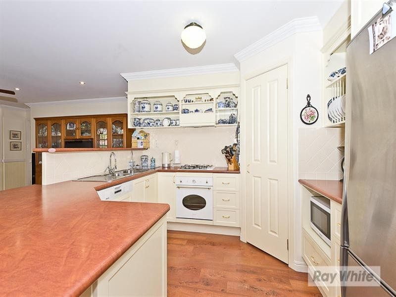 45 Maurice Avenue, Morayfield QLD 4506