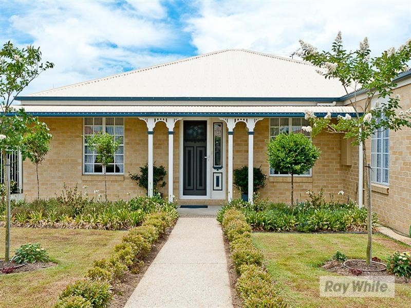 45 Maurice Avenue, Morayfield QLD 4506