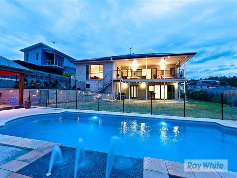 129 Corvus Drive, Cashmere QLD 4500