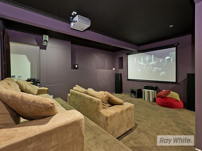 129 Corvus Drive, Cashmere QLD 4500