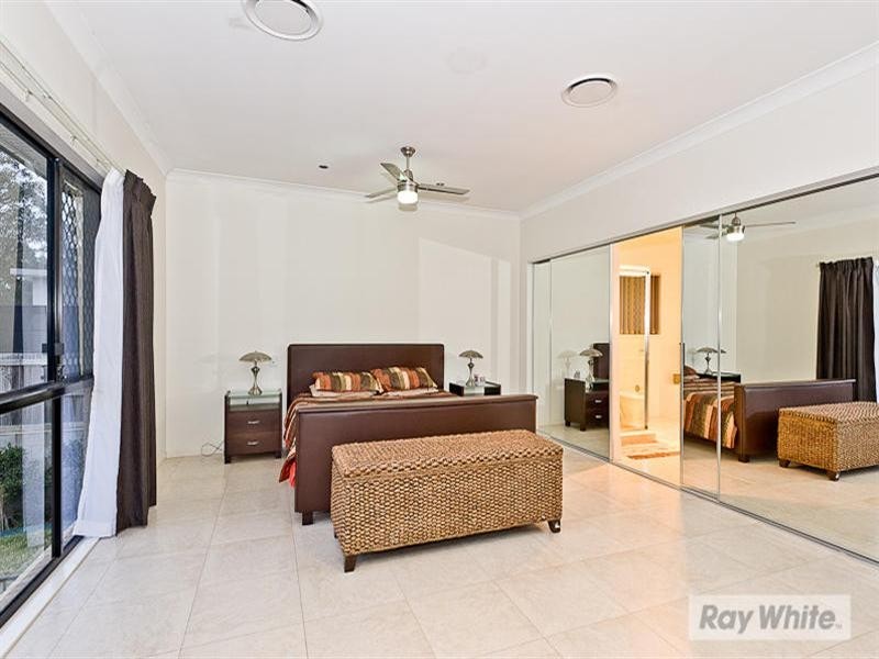 129 Corvus Drive, Cashmere QLD 4500