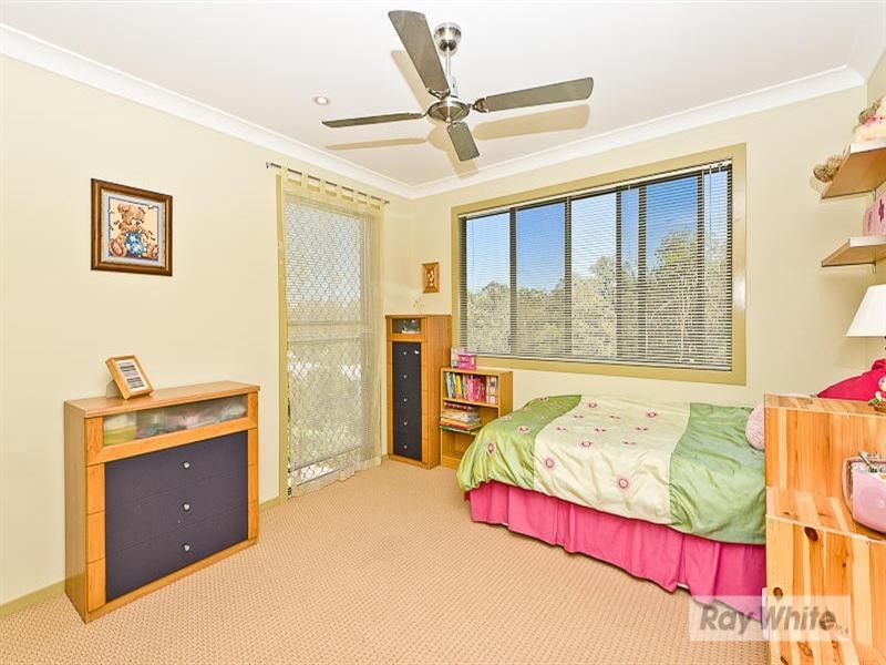 24 Talisman Court, Eatons Hill QLD 4037