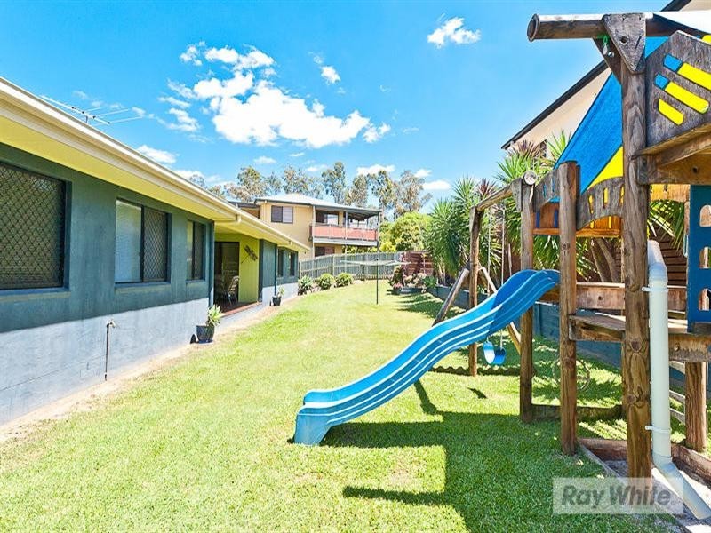 24 Talisman Court, Eatons Hill QLD 4037