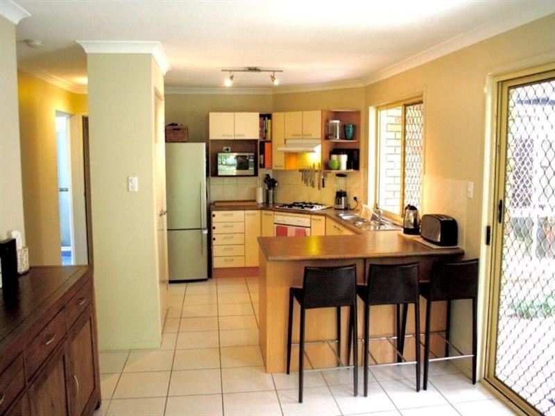 85 Cambridge, Fitzgibbon QLD 4018