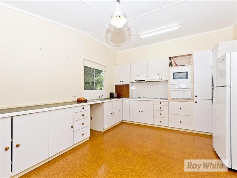 8 Cotterell Road, Kallangur QLD 4503