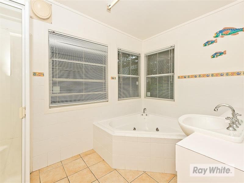 8 Cotterell Road, Kallangur QLD 4503
