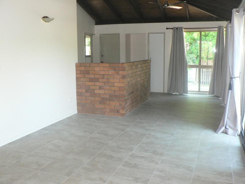 112 Ridley Road, Bridgeman Downs QLD 4035