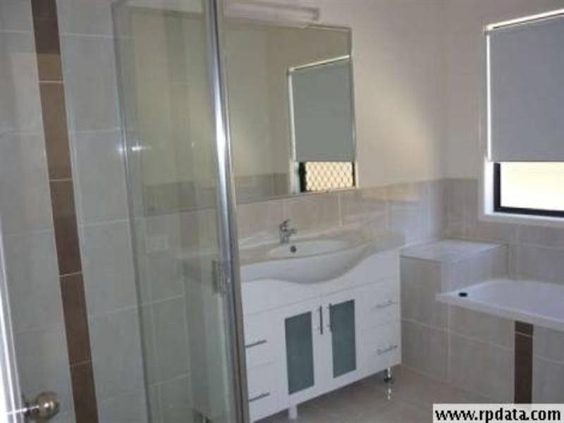 12 Ontario Drive, Warner QLD 4500