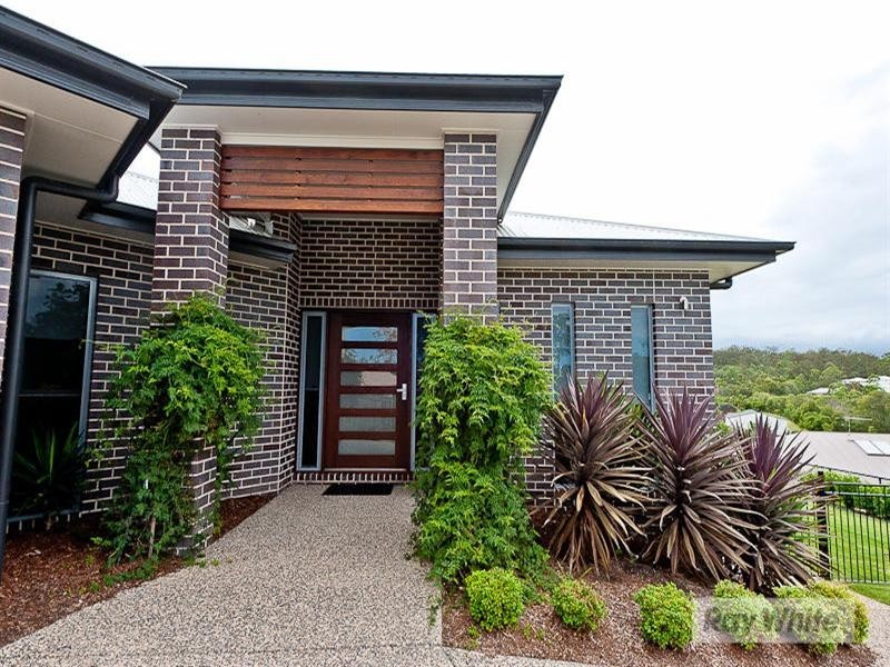 18 Louise Court, Cashmere QLD 4500