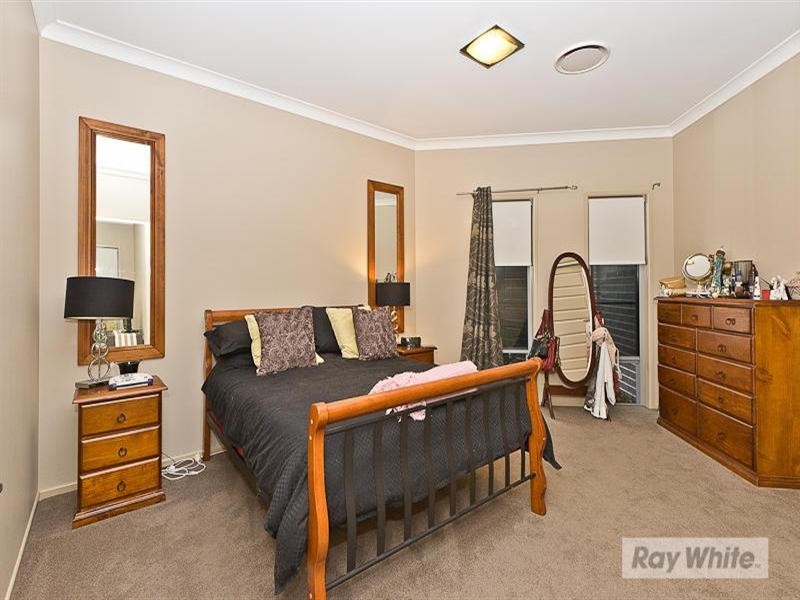 18 Louise Court, Cashmere QLD 4500