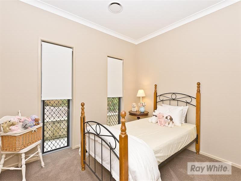 18 Louise Court, Cashmere QLD 4500