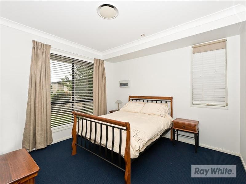 11 Grandis Court, Cashmere QLD 4500