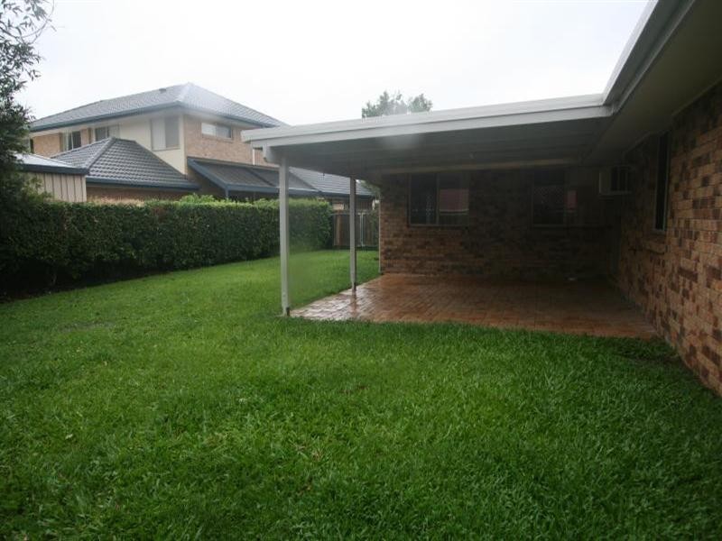 15 Fairview Place, Bridgeman Downs QLD 4035