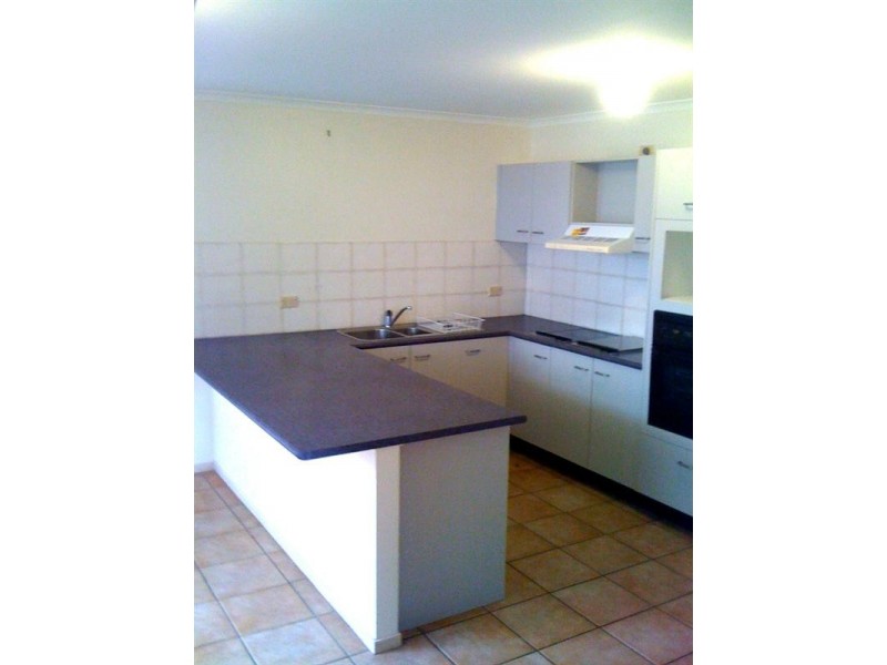 10 Lilly Pilly, Fitzgibbon QLD 4018