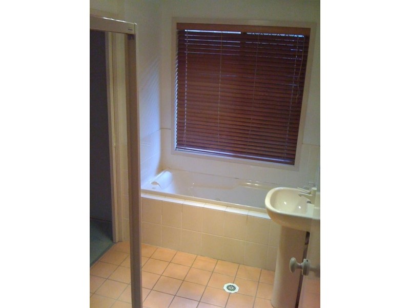 10 Lilly Pilly, Fitzgibbon QLD 4018