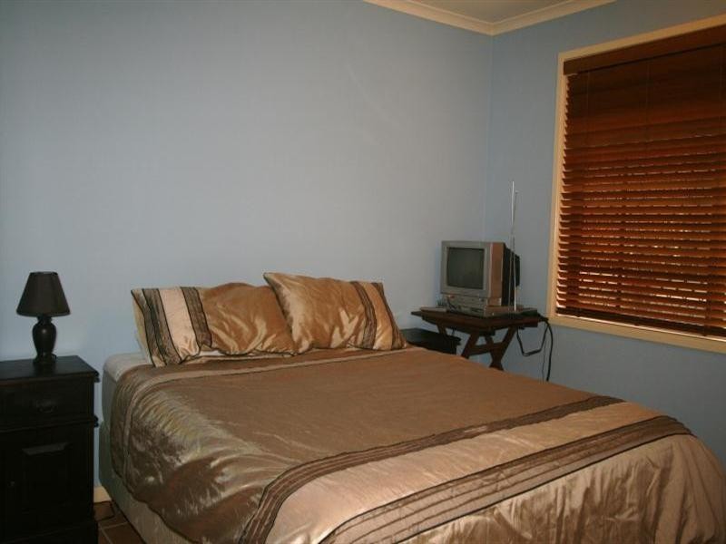 6 Sellers, Mcdowall QLD 4053