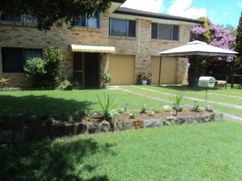 10 Crowndale Street, Wavell Heights QLD 4012