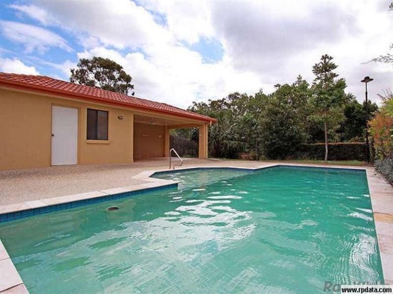 7 121 Albany Creek Road, Aspley QLD 4034