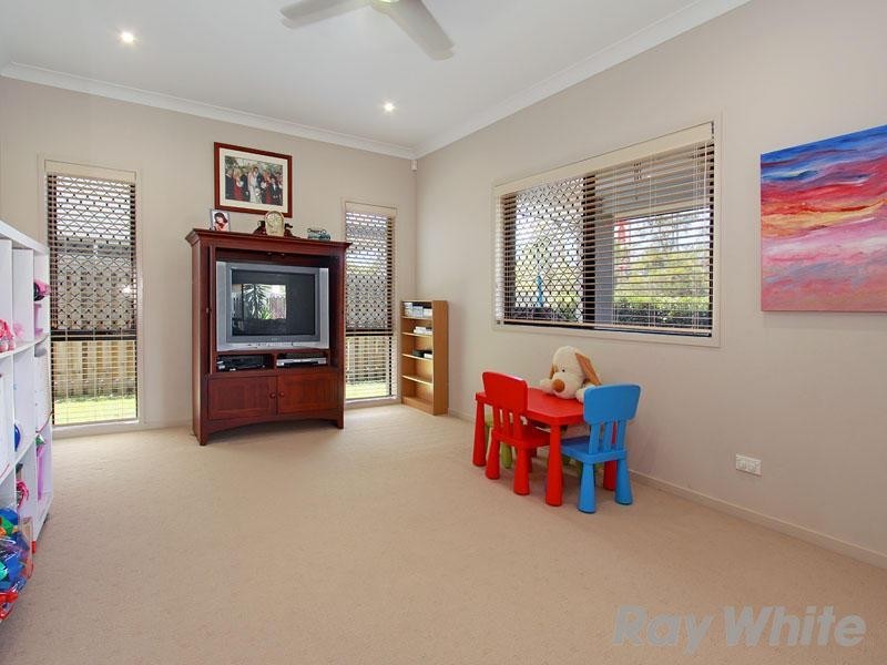 74 Petrie Cescent, Aspley QLD 4034