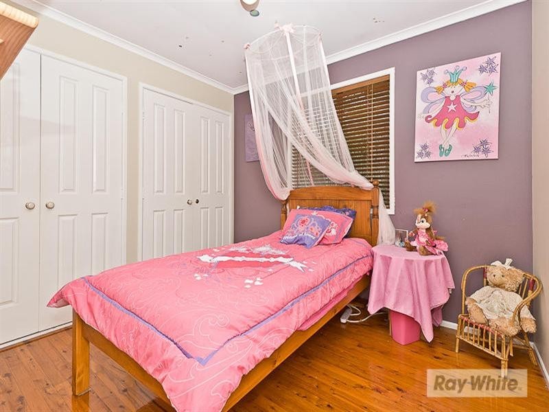 8 Atoll Crescent, Eatons Hill QLD 4037