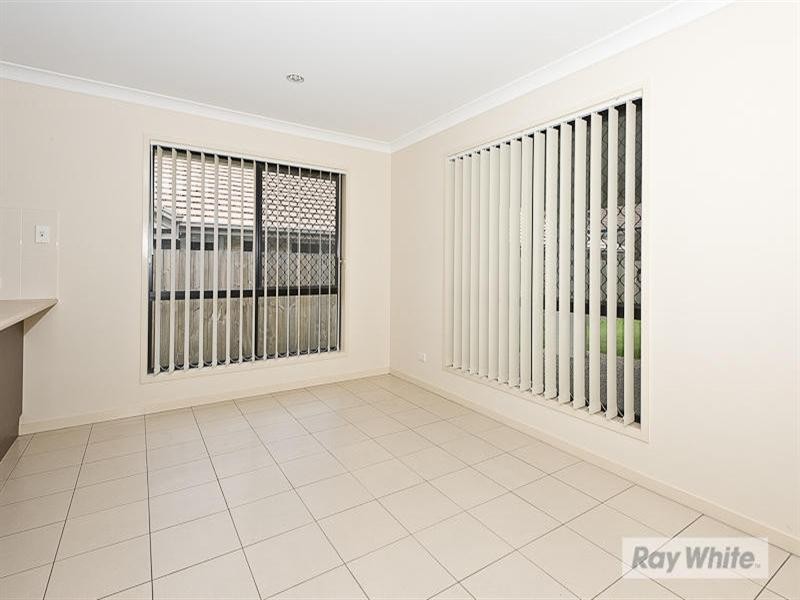4 Castlewellan Circuit, Warner QLD 4500