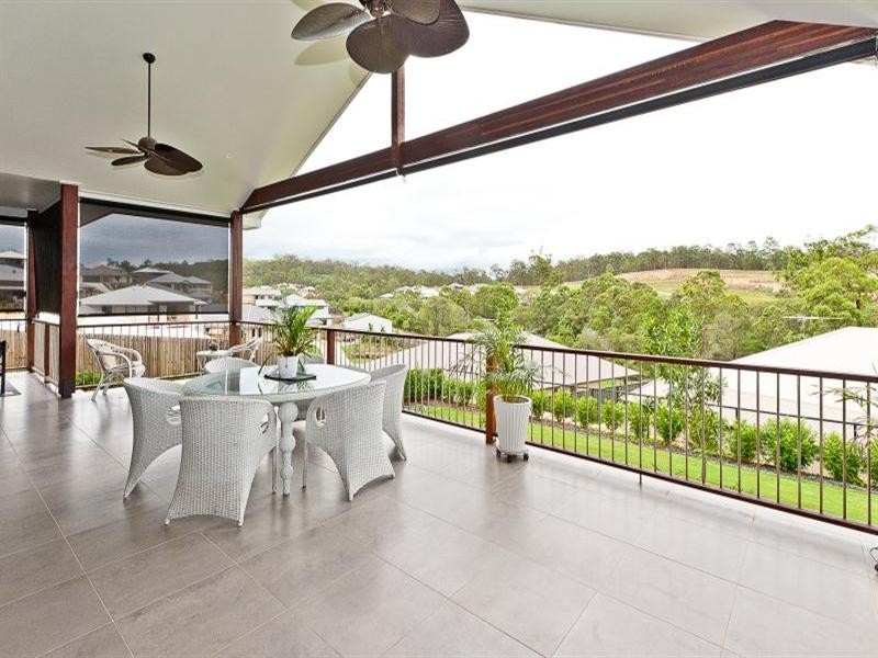 18 Louise Court, Cashmere QLD 4500