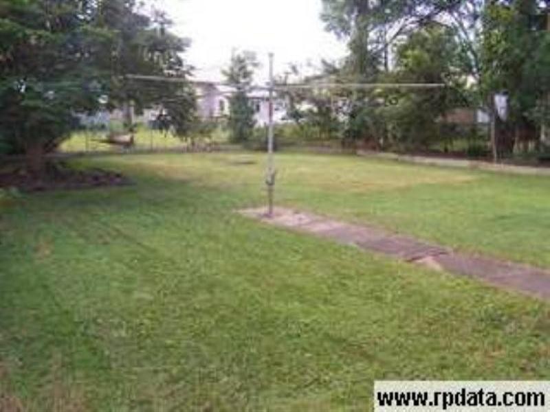 28 Hazlitt Street, Banyo QLD 4014