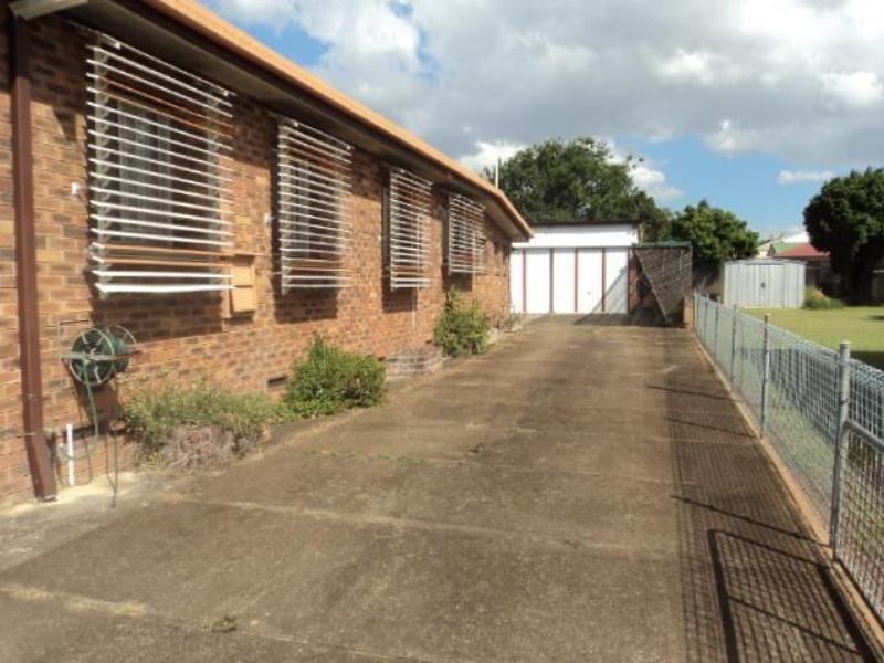 25 Coxen Street, Zillmere QLD 4034