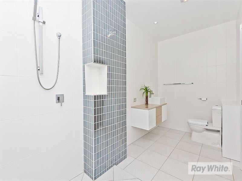 6 Glady Avenue, Caboolture QLD 4510